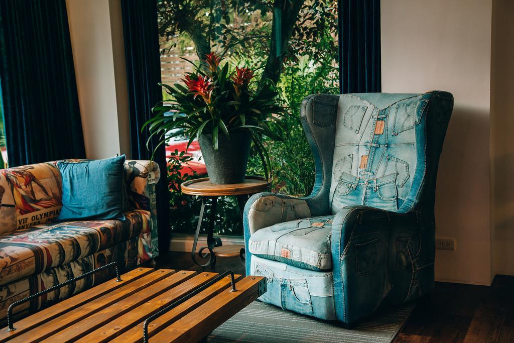 魚池郷 ルック ベッド アンド ブレックファースト Bed & Breakfast エクステリア 写真